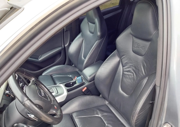 Audi S4 cena 49900 przebieg: 281000, rok produkcji 2010 z Międzybórz małe 254